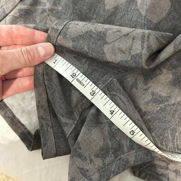 Fish Hippie Womens Shaker Shorts 3'' inseam Mid Rise Size Medium Athletic Swim - Picture 4 of 9